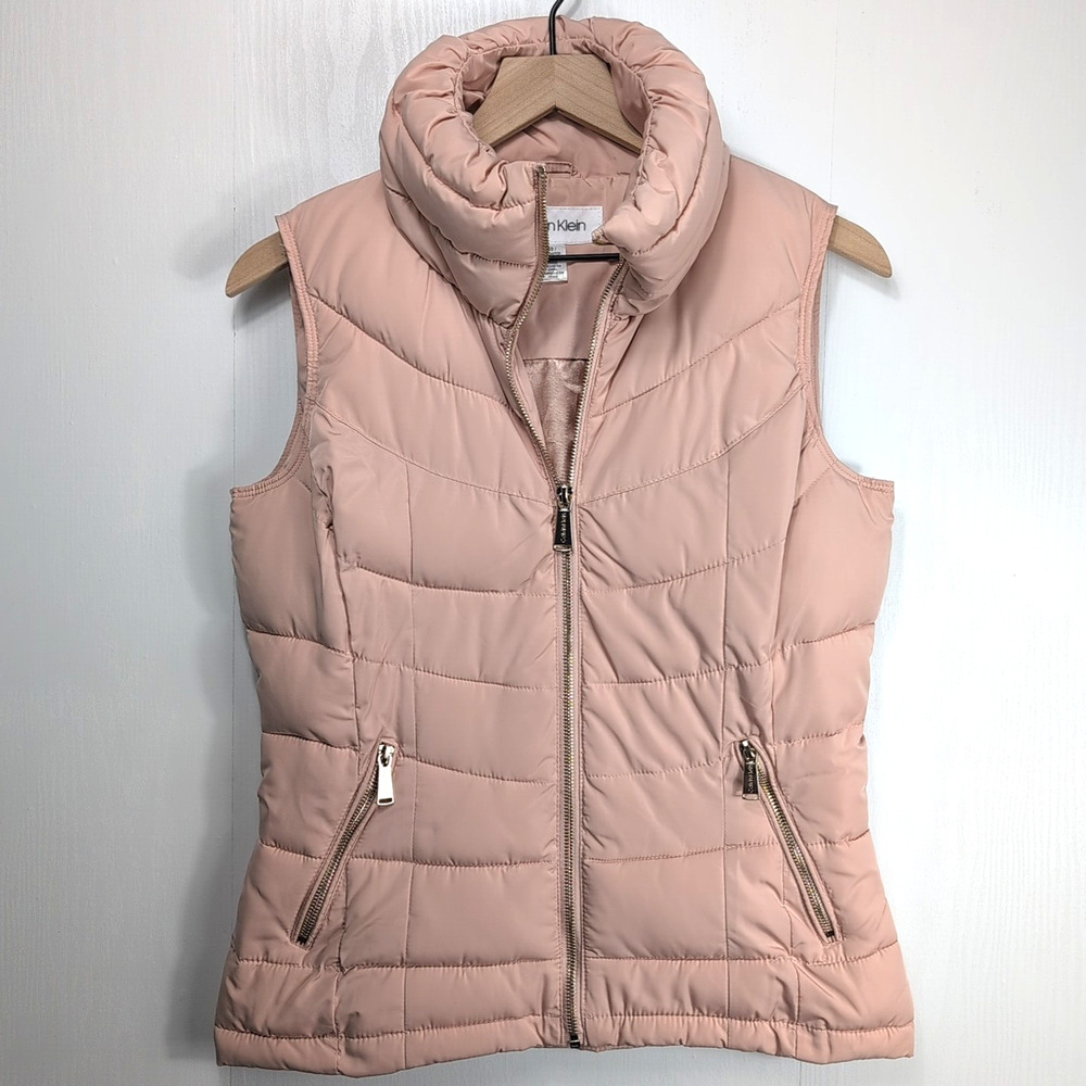 Calvin Klein Women's XS Pink Puffer Vest Quilted Luxurious Fall Winter Preppy